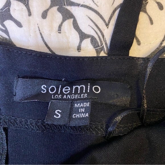 Solemio Los Angeles Women Crop Cami Top
Sleeveless Spaghetti Strap Tank Top - Picture 10 of 10